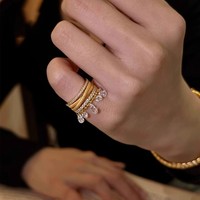 Kupfer Tropfenförmiger Zirkon-Quastenring mit Gebürsteter Textur Retro-Fingerband Mittelalterlicher Luxus Vintage Trendiger Modischer Ring Direktvertrieb ab Werk