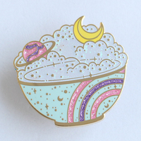 Épinglette personnalisée en métal plaqué arc-en-ciel avec paillettes, motif dessin animé, sans minimum de commande, fabrication sur mesure 2026