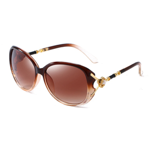 <span class=keywords><strong>Occhiali</strong></span> <span class=keywords><strong>da</strong></span> <span class=keywords><strong>Sole</strong></span> <span class=keywords><strong>Donna</strong></span> di Marca di Alta Qualità, Vendita all'Ingrosso, Design alla Moda, Lussuosi e Vintage - Product Image 4