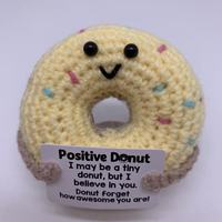Peluche artisanale en crochet en forme de donut, adorable, inspirante, en tissu, pour un soutien énergétique positif, petit cadeau textile