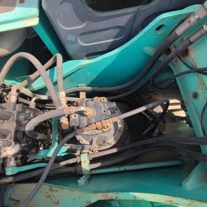 Excavadora de orugas Kobelco SK250 de 25 toneladas de alta calidad, equipo pesado de segunda mano, con motor y bomba originales. - Product Image 6