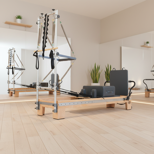 Reformer Pilates en bois d'érable de qualité professionnelle avec tour et ressorts réglables pour la rééducation et la physiothérapie - Product Image 1