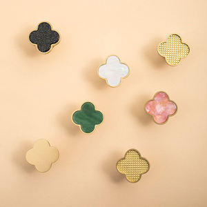 Creatieve Klavertje Vier Klaver Meubels Deurklink Dressoir Lade Knop Acryl + Messing Hardware Accessoires Trekken Enkel Gat Knoppen - Product Image 3