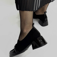 Mocassins à talon épais de 4 cm, en daim, avec décoration rétro, chaussures de luxe légères pour les marchands de marques et les grossistes