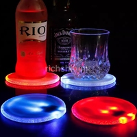 RICHSHINING Personnalisé Bar Atmosphère Acrylique Étincelant Dessous de verre Circulaire Transparent Lumière LED Capteur de Gravité Bouteille Dessous de Verre