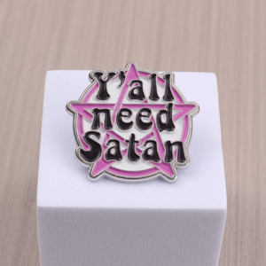 Pink Star Pattern Design, einzigartiges gotisch inspiriertes Mode accessoire, auffälliges 'Y'all need Satan' Jewelry Pin - Product Image 1