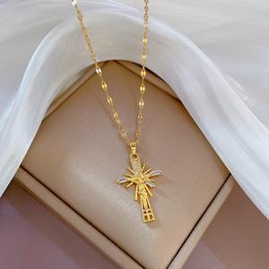 女式镀金宗教十字架吊坠项链配锆石不锈钢链细宗教吊坠项链 - Product Image 4