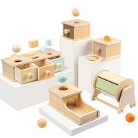 Nouvelle Boîte Montessori 2025 pour l'Éducation Précoce du Bébé : Boîte de Permanence des Objets et Boîte de Lancer en Bois – Jouet Éducatif