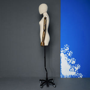 Luoben หุ่นไฟเบอร์กลาสโชว์เครื่องแต่งกายตัวบนสำหรับผู้หญิงพร้อมชุดเดรสแบบถอดได้แขนและหัวทำจากไม้ - Product Image 3