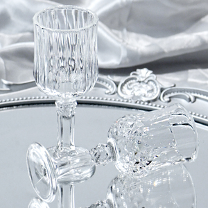 <span class=keywords><strong>Verre</strong></span> à vin en cristal à prix de fabricant, gobelet à cocktail à pied court gaufré, style européen, <span class=keywords><strong>petit</strong></span> <span class=keywords><strong>verre</strong></span> à shot - Product Image 3