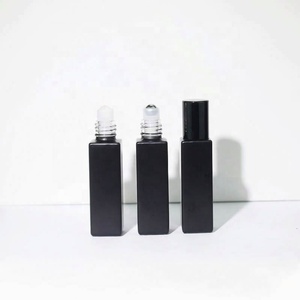 Wholesale 10ml Black Essential Oil Roller <b>Bottle</b> Square Roll on Glass <b>Bottles</b> - Product Image 6