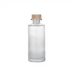 Bouteille en <span class=keywords><strong>verre</strong></span> de luxe à base carrée personnalisée 100 ml pour vin et aromathérapie, idéale pour diffuseur à bâtonnets - Product Image 4
