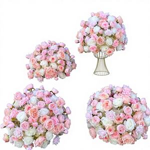 Centro de Mesa de Rosas Blancas y Rosas Artificiales de Seda y Plástico para Decoración de Eventos - Product Image 1