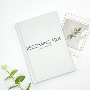 Diario A5 con Copertina Rigida in Tessuto Personalizzato, Confezione Regalo, Guida per Riflessione Quotidiana e Gratitudine, Planner per Diventare Lei - Product Image 2