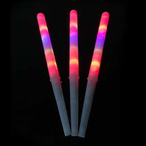 Novo Eco-friendly Led Algodão Doce Natal Glow Sticks para Crianças Festa de Natal Glow Cheering Props Atacado - Product Image 3