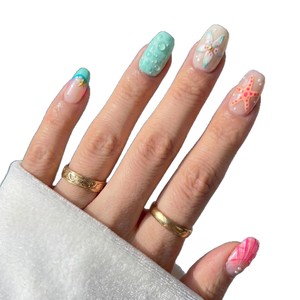<span class=keywords><strong>Faux</strong></span> <span class=keywords><strong>ongles</strong></span> de style boutique, style français, avec strass, style doux et cool, fleurs en relief en époxy, courts et ovales, vente en gros - Product Image 3