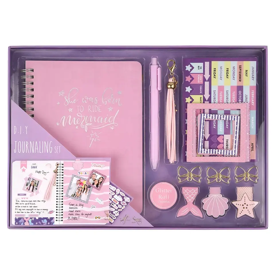 Personalizado Atacado A5 Em Branco DIY Journal Notebook Papelaria Set para Estudantes Adolescentes Crianças Presente Com Acessórios Com Caixa