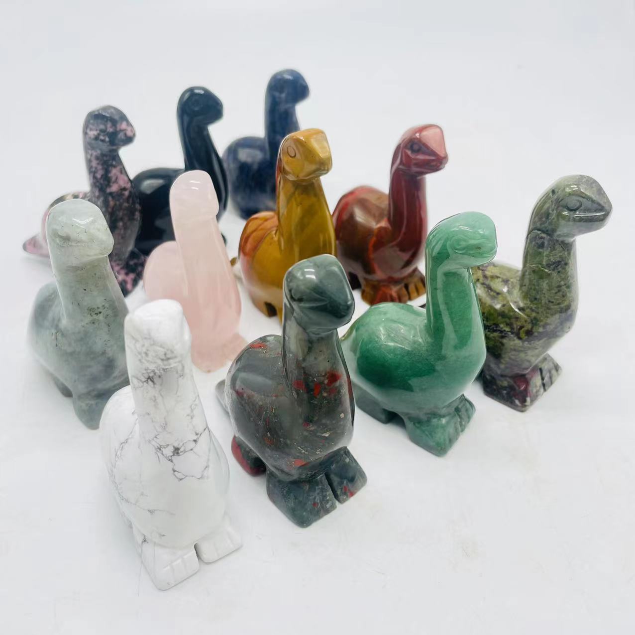 Intaglio di dinosauro di cristallo