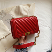 OEM ODM Sac à main pour femme Sac à bandoulière Mode Simple Designer Marque de luxe Sac à rabat en cuir à chaîne Sac à bandoulière pour femmes