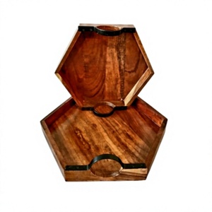 Plateau de service irrégulier en bois d'acacia écologique fait main de qualité supérieure avec poignées en métal robustes pour la maison, l'hôtel et la restauration - Product Image 1