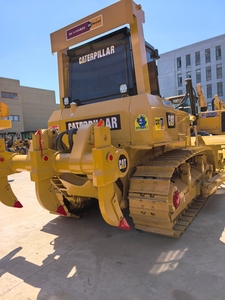 Bulldozer Caterpillar D7G d'occasion, modèle 2024, haute qualité, faible nombre d'heures, bon état, avec pompe à moteur - Product Image 5