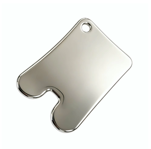 Outil de Gua Sha en alliage de zinc en forme de pièce ancienne - Product Image 1