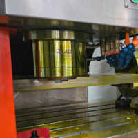 Centro de Mecanizado Vertical VMC1160 de 4 Ejes, Husillo BT40, Mesa Rotatoria de 4.º Eje, Alta Precisión, SYNTEC/Fanuc/Mitsubishi, Uso Pesado