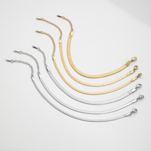 YF2945 <span class=keywords><strong>Bracciale</strong></span> a Catena <span class=keywords><strong>Sottile</strong></span> Piatta in Acciaio Inossidabile Placcato <span class=keywords><strong>Oro</strong></span> 18K, Impermeabile e Antiossidante, per Donna - Product Image 1