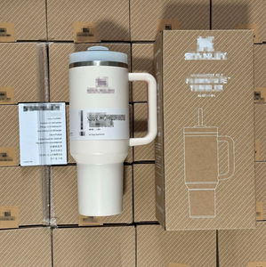 Gobelet isotherme en acier inoxydable de 40 oz avec poignée et paille pour voiture et extérieur - Product Image 3