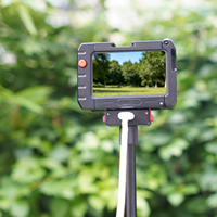 Gabbia di ricarica magnetica in lega di alluminio per DJI Osmo Action 5 Pro 4 3 con attacco a slitta fredda e foro per vite da 1/4 per riprese orizzontali e verticali