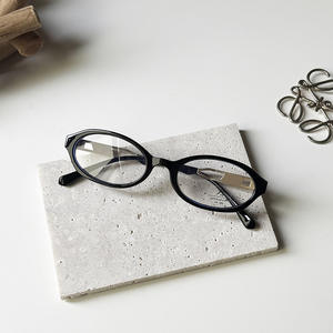 Montures de lunettes ovales Qianai pour femmes, anti-lumière bleue, protection UV, monture étroite, verres en acétate, pont moyen Q1 20250 - Product Image 4