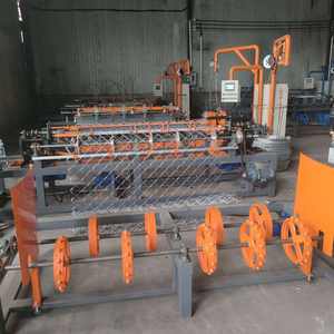Máquina automática de fabricación de vallas de eslabones de cadena de doble propósito, nuevo tipo para máquina de malla de alambre doble individual - Product Image 3