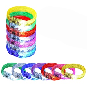 Pulsera de Acrílico con Burbujas al por Mayor, 8 Colores, Transparente, de Plástico PS, con LED, Batería de Botón AG3, Personalizable - Product Image 1