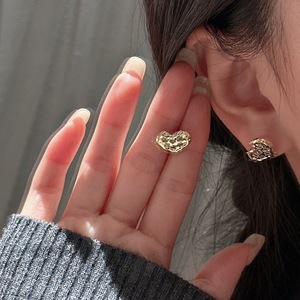 Pendientes de Plata de Ley S925 con Diseño Retro Francés, Forma de Corazón, Textura Vintage, Joyería de Cristal Dulce y Elegante - Product Image 2