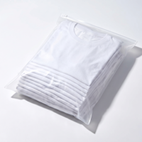 Emballage en PVC givré certifié GRS avec fermeture éclair pour emballage de vêtements personnalisé, sac à fermeture éclair en EVA durable pour vêtements