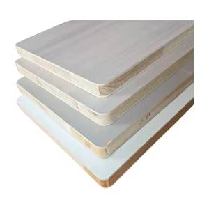 Durable Pino Sólido Álamo Falcata Abedul Cerezo Roble Teca Superficie de melamina Blockboards para muebles escolares Versátil Elegante - Product Image 2