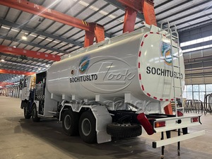 Camion de ravitaillement d'avions SHACMAN RHD (conduite à droite) 25-30m³ – Spécial aéroports Afrique et Asie du Sud-Est - Product Image 3