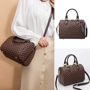 Bolsos de mano de cuero vegano con estampado digital personalizado para mujer, bolso cruzado de diseñador a la moda, bolso grande y lindo con cremallera - Product Image 6