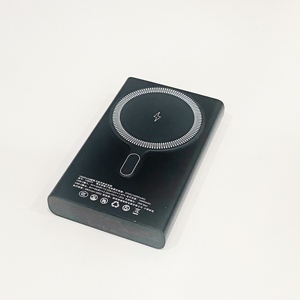 พาวเวอร์แบงค์แบบไร้สายขนาด10000มิลลิแอมป์ชั่วโมง5000มิลลิแอมป์ต่อชั่วโมงออกแบบโลโก้ได้ตามที่ต้องการ - Product Image 5