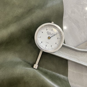 कस्टम रंग पूर्ण रूप 100% शुद्ध वास्तविक भारतीय चमड़े के निर्माता, भारत चमड़े के निर्माता, उच्च ग्रेड गाय चमड़े का बना - Product Image 1