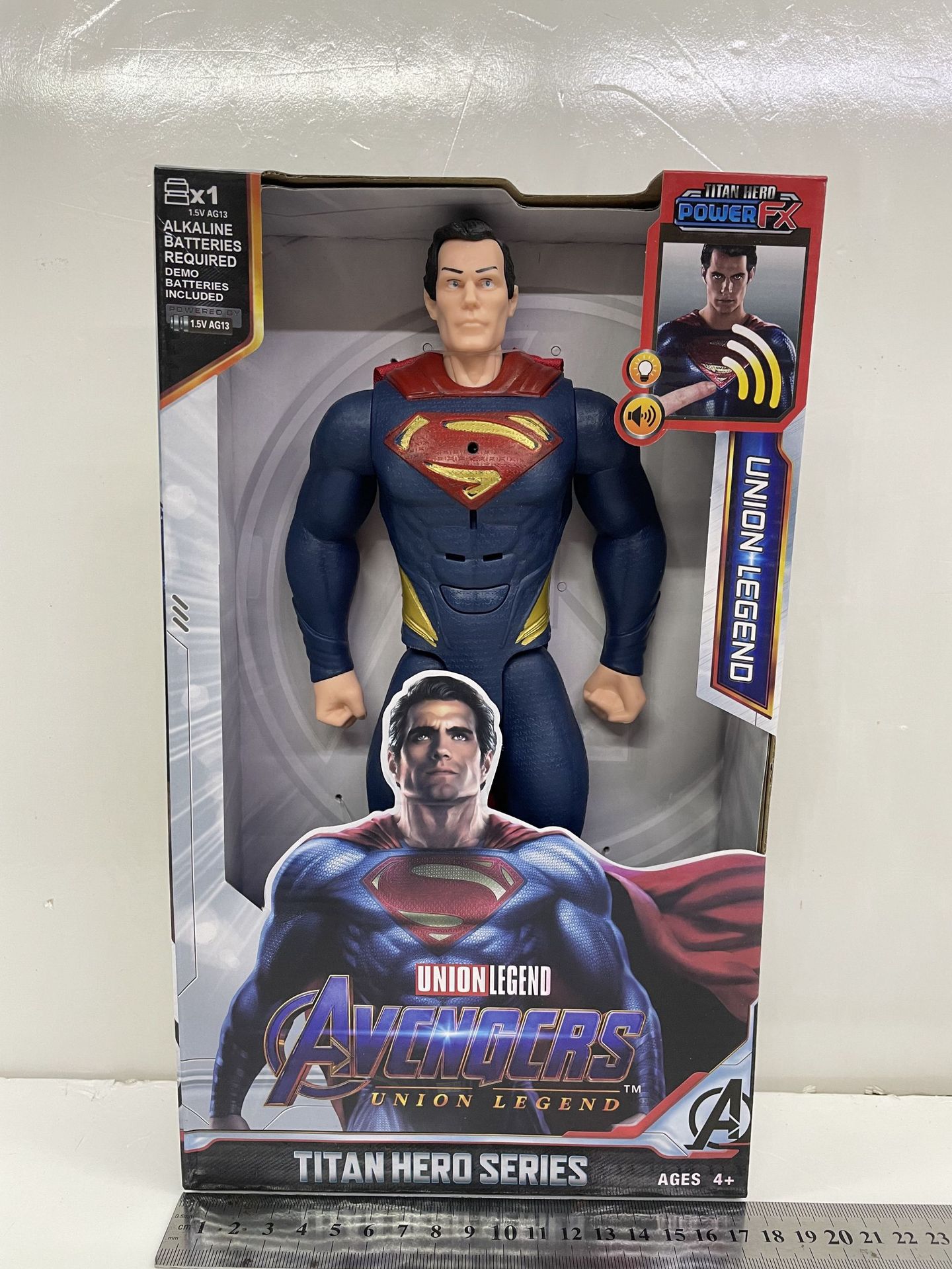 21008-25 superhombre