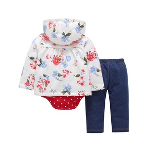 Ensemble de vêtements pour bébé fille d'été à manches longues en coton de haute qualité, imprimé mignon, style décontracté, 3 pièces - Product Image 2