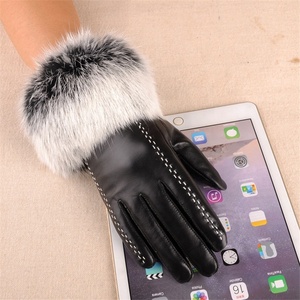 Gants d'hiver Zeyu pour <span class=keywords><strong>femme</strong></span> en peau de mouton, cinq doigts, épaissis, ornés de fourrure de lapin mignonne, luxueux, en cuir véritable, décontractés pour le quotidien - Product Image 3