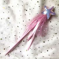 Baguette Magique Scintillante Étoile Mignonne pour Enfants – Cadeau d'Anniversaire Fille, Fête, Noël, Remise de Diplôme, Saint-Valentin, Cosplay Princesse – Offre Spéciale