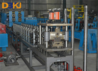Machine de formage de rouleaux pour volets roulants en acier galvanisé de 0,8 à 1 mm, machine pour cadre de porte métallique, machine d'occasion pour porte à volets