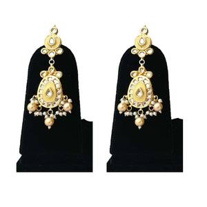 Pendientes Étnicos de Diseño con Base de Aleación y Trabajo de Cuentas Decorativas para Bodas y Fiestas - Product Image 3