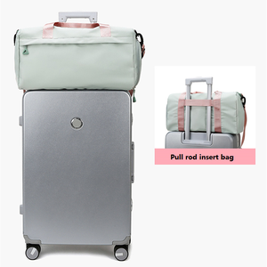 Sac de Voyage Pliable Imperméable de Haute Qualité pour Homme – Idéal pour le Yoga, la Gym et les Nuits en Plein Air – Sac Polochon de Sport et Sac à Main - Product Image 5