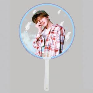 Cadeau promotionnel, prix de gros, éventail en plastique PVC personnalisé avec impression de logo - Product Image 2