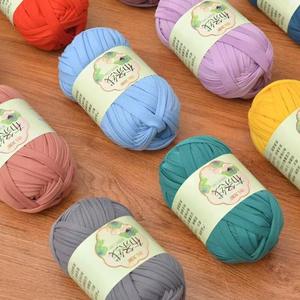 เส้นด้ายเสื้อยืดโพลีเอสเตอร์/โมดอล ริงสปัน 100 กรัม คุณภาพสูง ทนทาน ย้อมสี ลายเส้นด้าย ขายส่ง ราคาดีที่สุด - Product Image 2