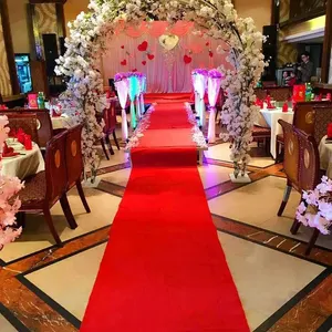 Fabrika toptan koşucu düğün isle kırmızı koridor düğün için fiber nonwoven düğün halı